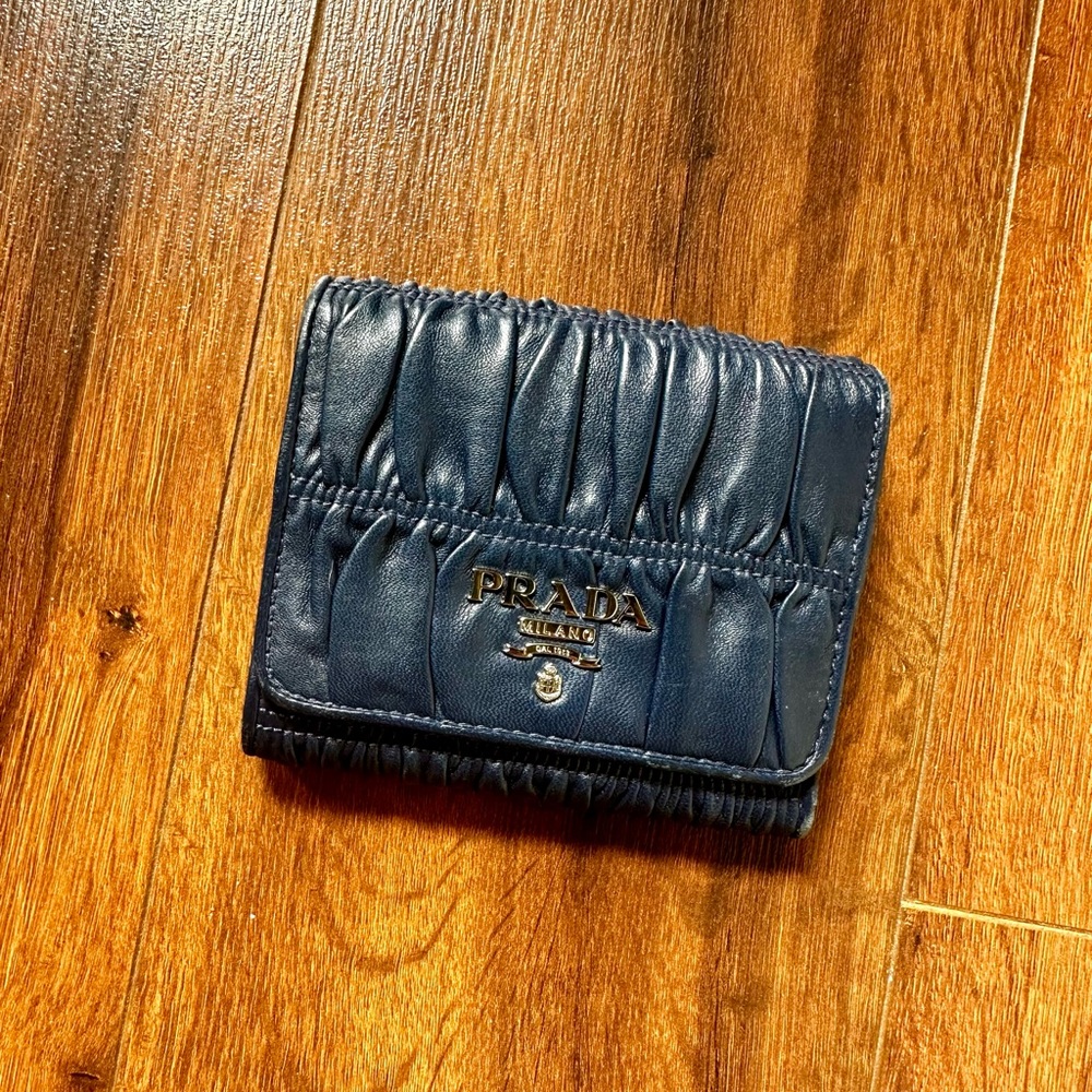 Prada Trifold Wallet Nappa Gaufre Compact